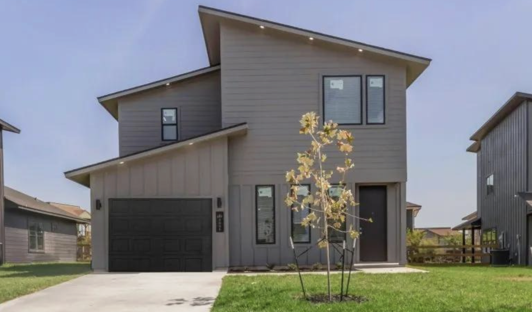3006 Alpha Wolf Court